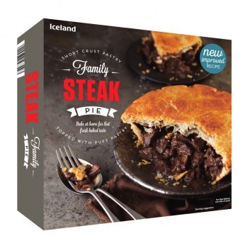 Iceland Short Crust Pastry Family Steak Pie Topped with ...